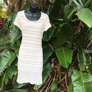 Daisy Fuentes crochet dress